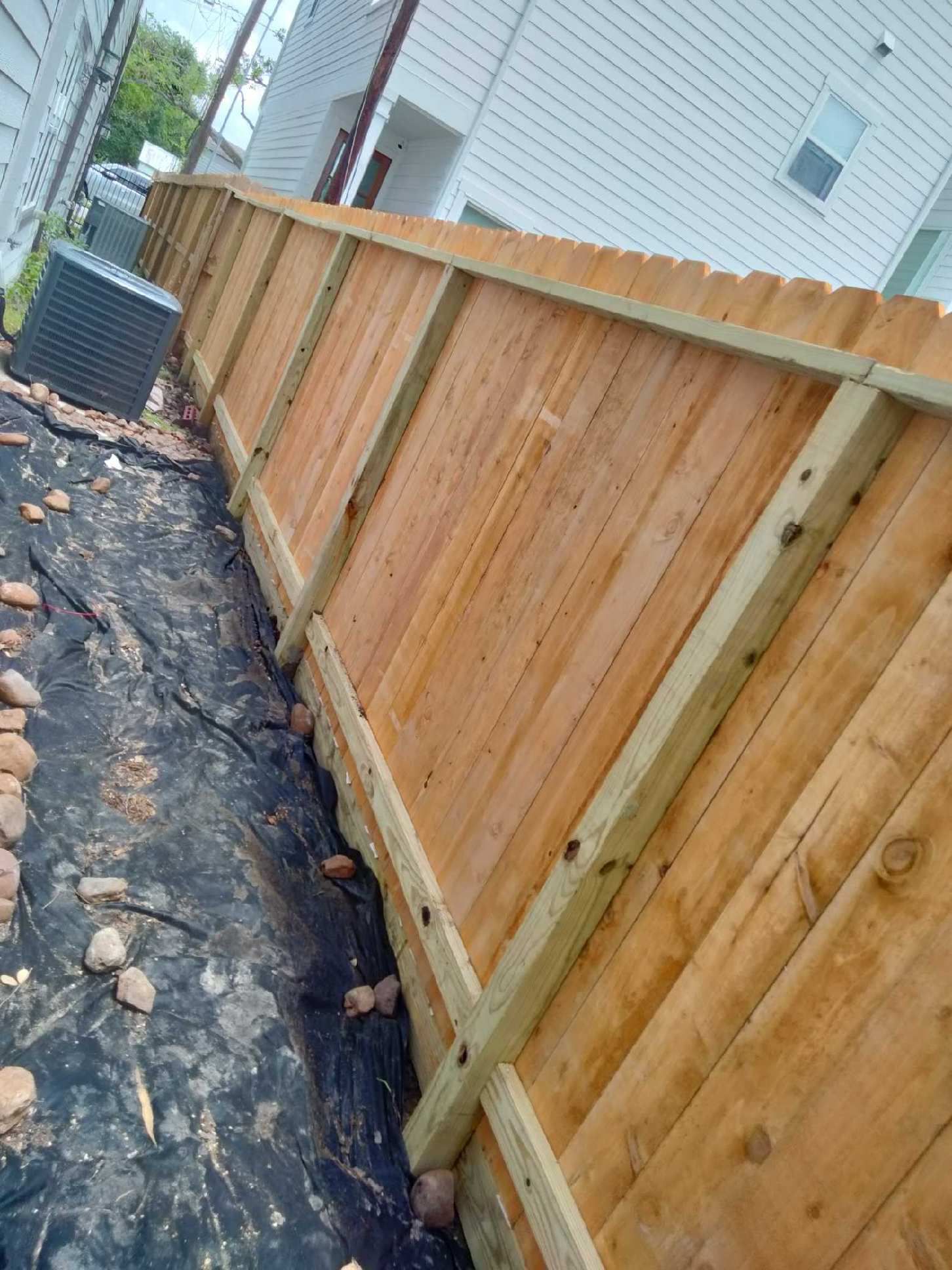 Comments on: Installing a 77-Foot Pine Fence for a Rosenberg Homeowner - Image 6