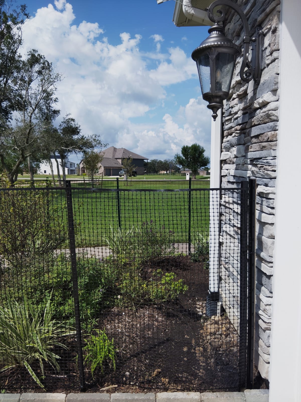 Comments on: Installing Durable Chain-Link Fencing in Conroe, Texas - Image 3
