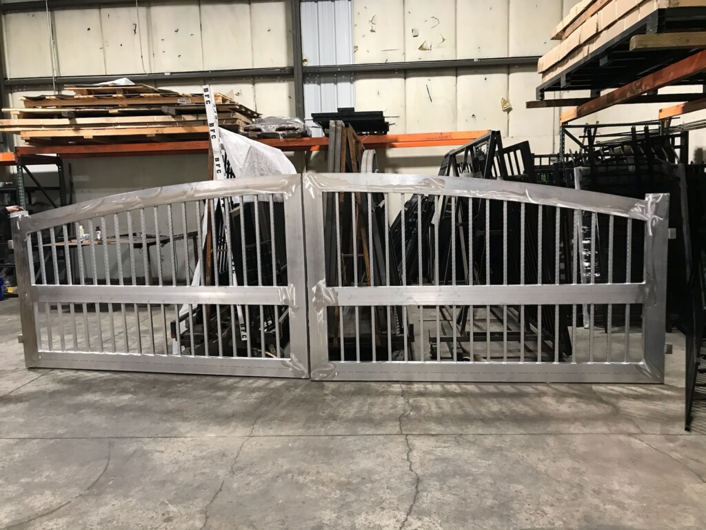 Creating a Beautiful Pine Fence for a Houston Home - Image 2